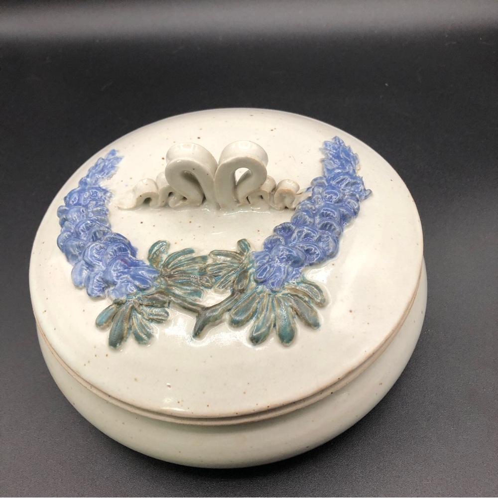 Mattay Studio Pottery Covered Dish w/ Applied Handle Floral Details 8”MINT